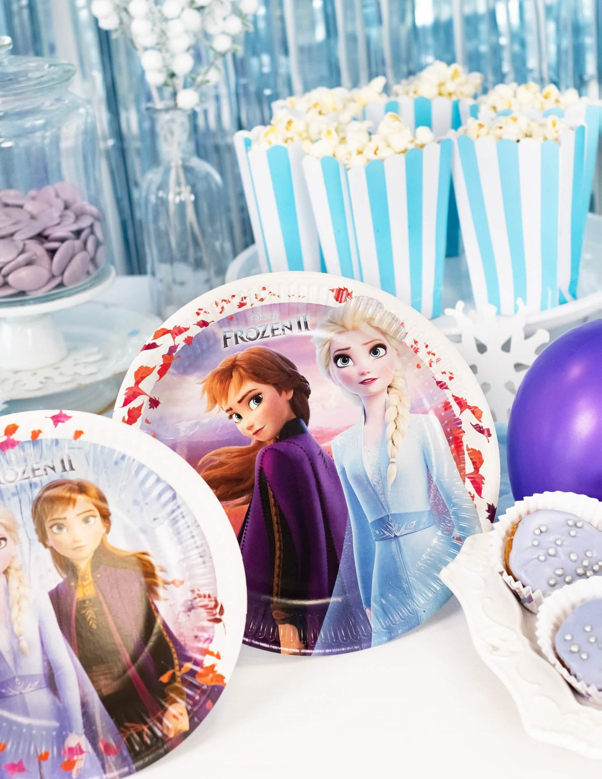 Buffet-Dekoration mit Papp-Tellern Elsa Frozen - Die Eiskönigin 2
