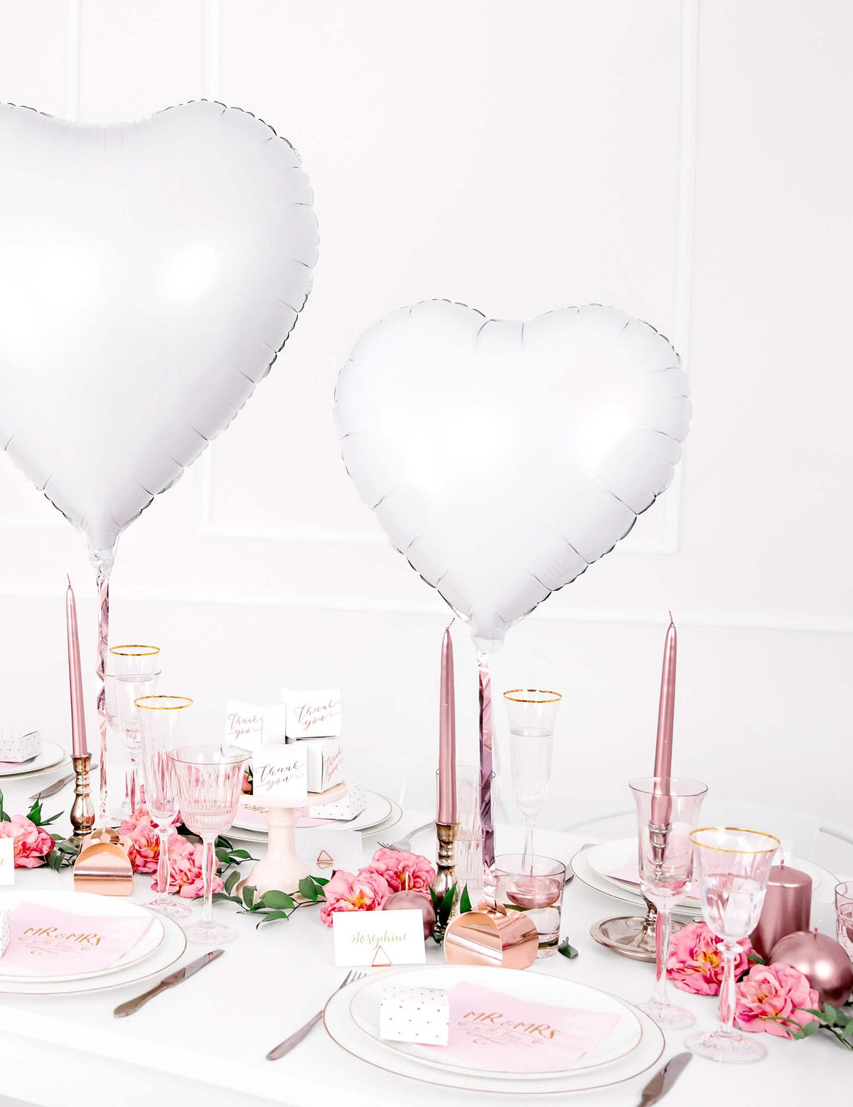 Mise en scène de décoration de table du Ballon aluminium coeur pour fête