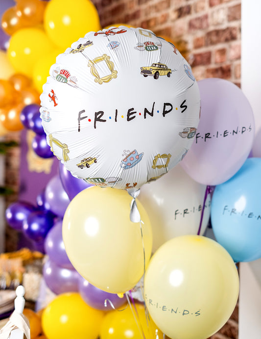 Mise en situation dans un bouquet du ballon aluminium Friends