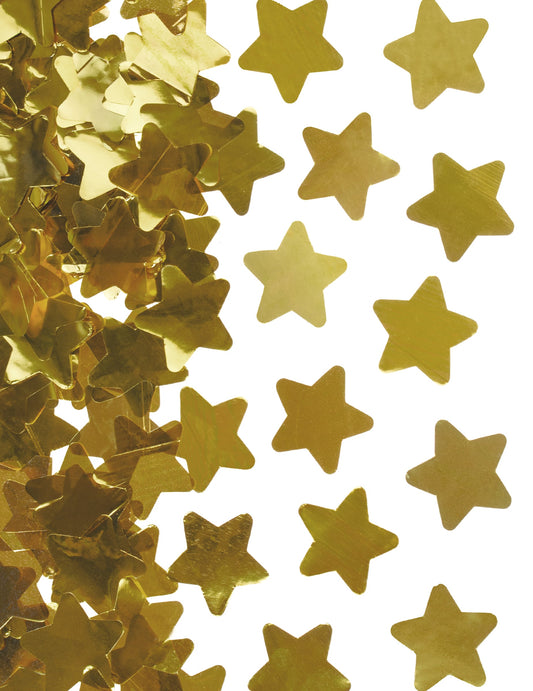 Gros plan sur les confettis du canon à confettis étoiles métallisées