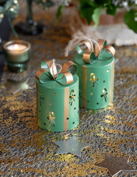 Filigrane Metalldeko-Geschenkbox tannengrün 7 x 10,5 cm