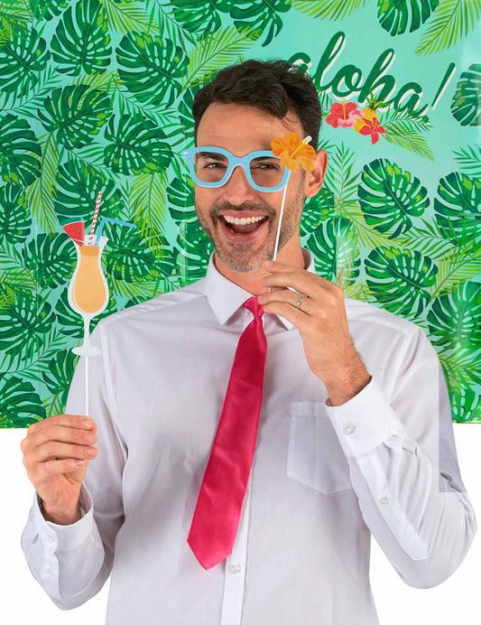 Mise en situation avec accessoires du kit photobooth Hawaï