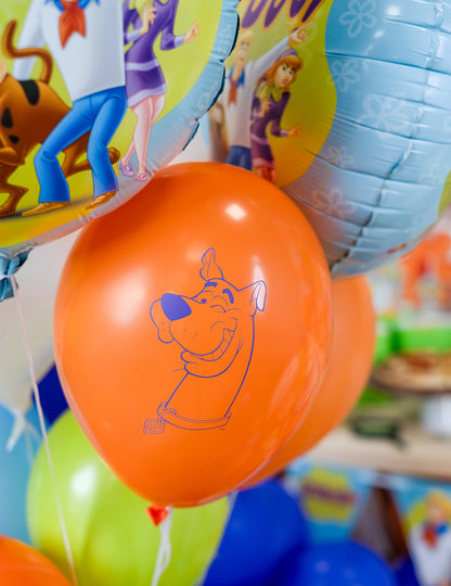 10 latexových balónov Scooby-Doo™ s rozmermi 25 x 32 cm