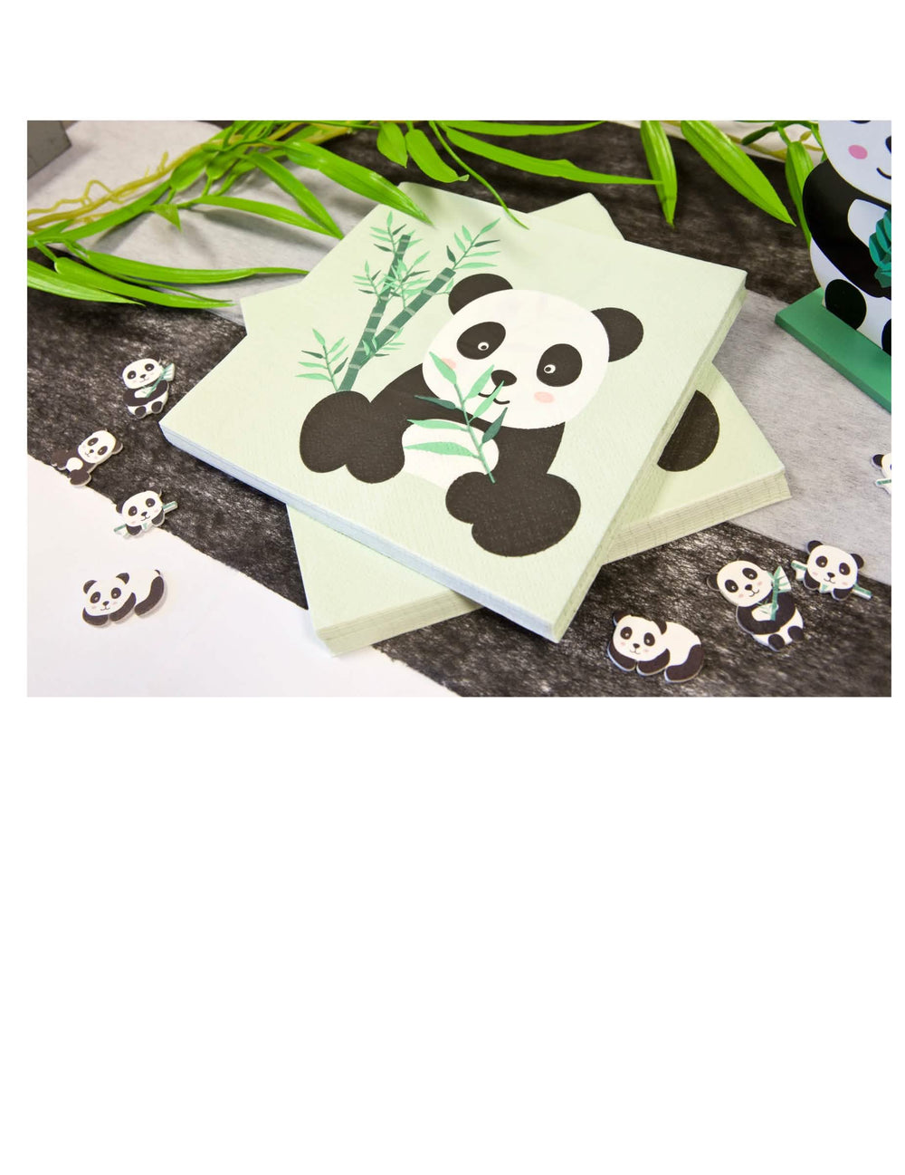 Mise en situation des serviettes en papier panda vert pastel