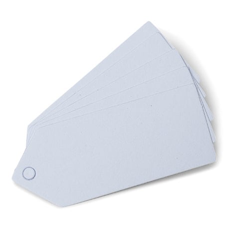 Étiquettes blanches en papier cartonné