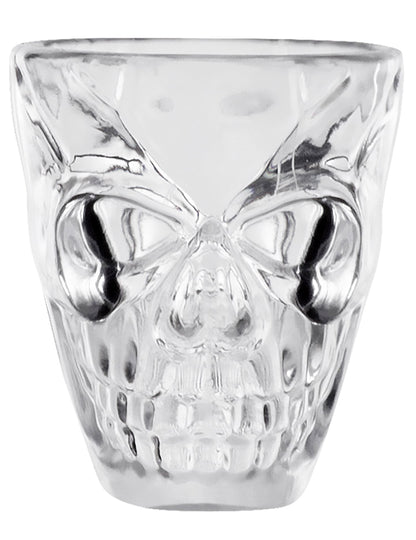 Gros plan du verre à shot tête de mort