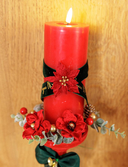 6 selbstklebende Poinsettia-Blüten aus Samt Rot & Gold 5,5 cm