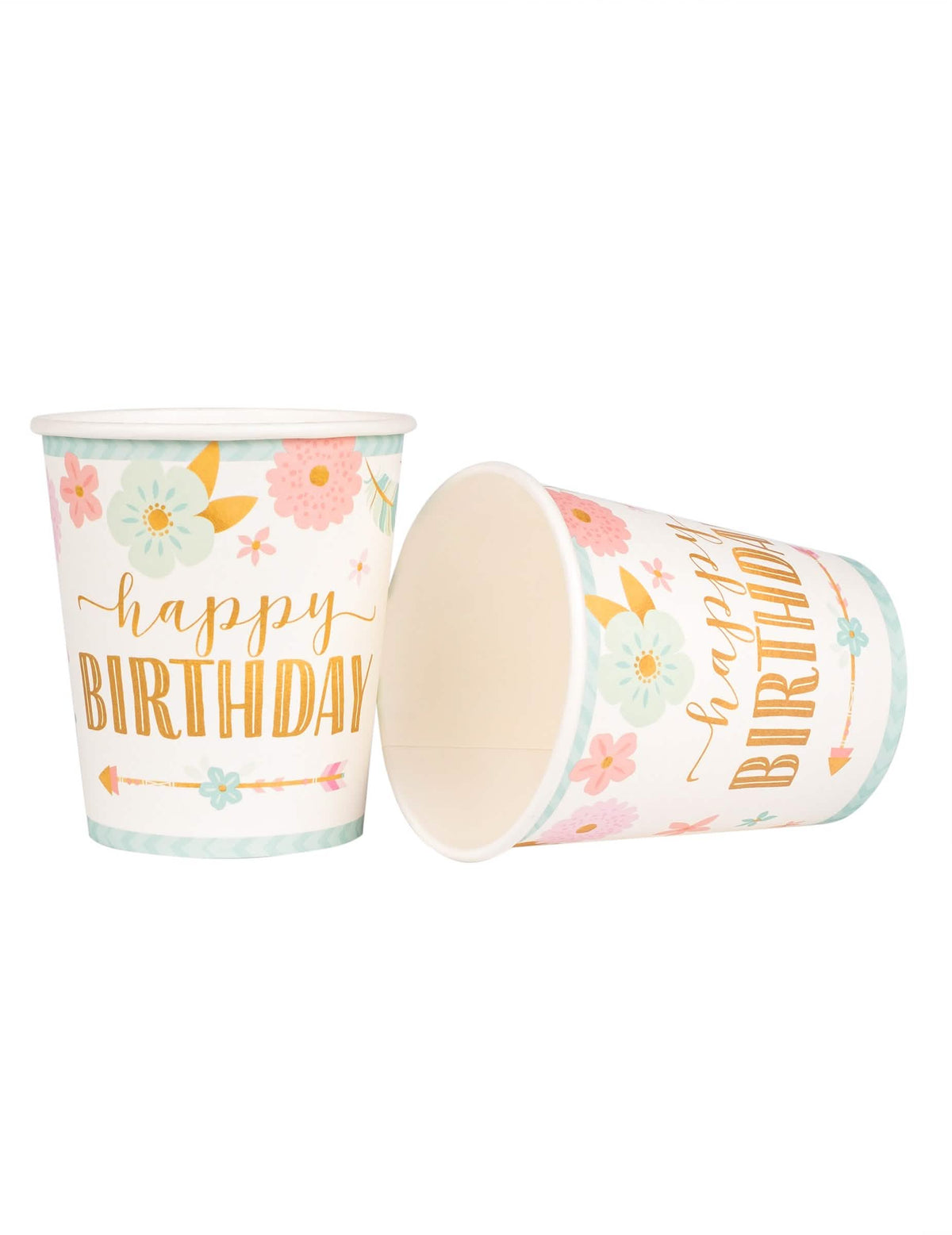 Vorder- und Seitenansicht von boho happy birthday Pappbechern