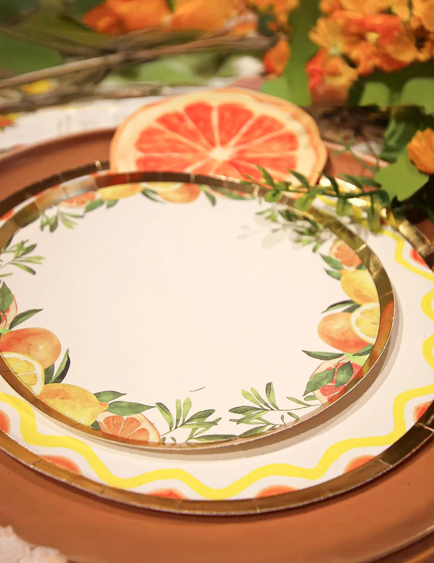 8 kleine Fizz-Zitrusfrucht-Pappteller Creme, Orange, Gelb und Gold 18cm Fruchtdesign