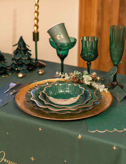 8 kleine Teller Frohe Weihnachten Klassik Tannengrün und Gold 18 cm