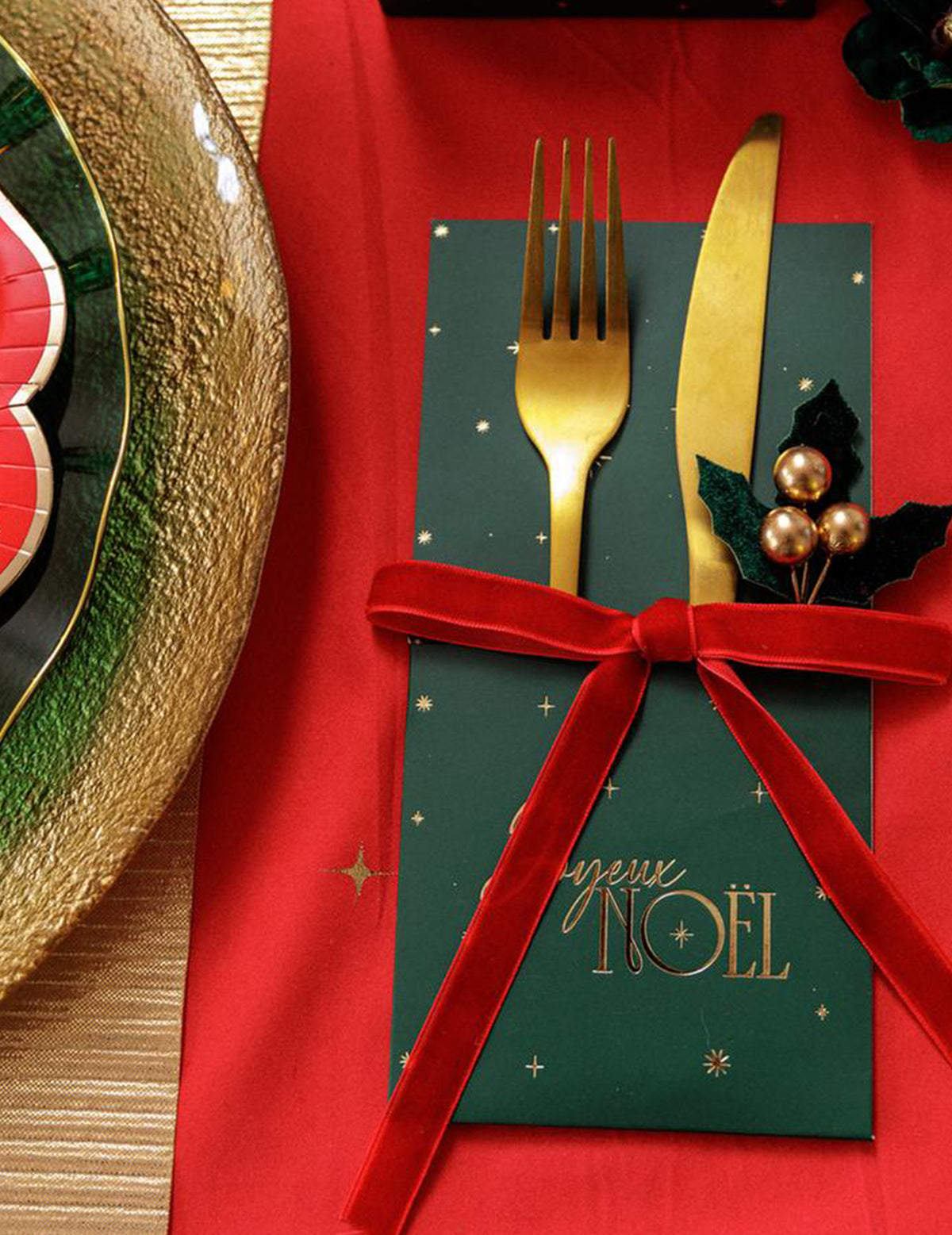 8 Bestecktaschen Frohe Weihnachten Dunkelgrün & Gold 10 x 20 cm