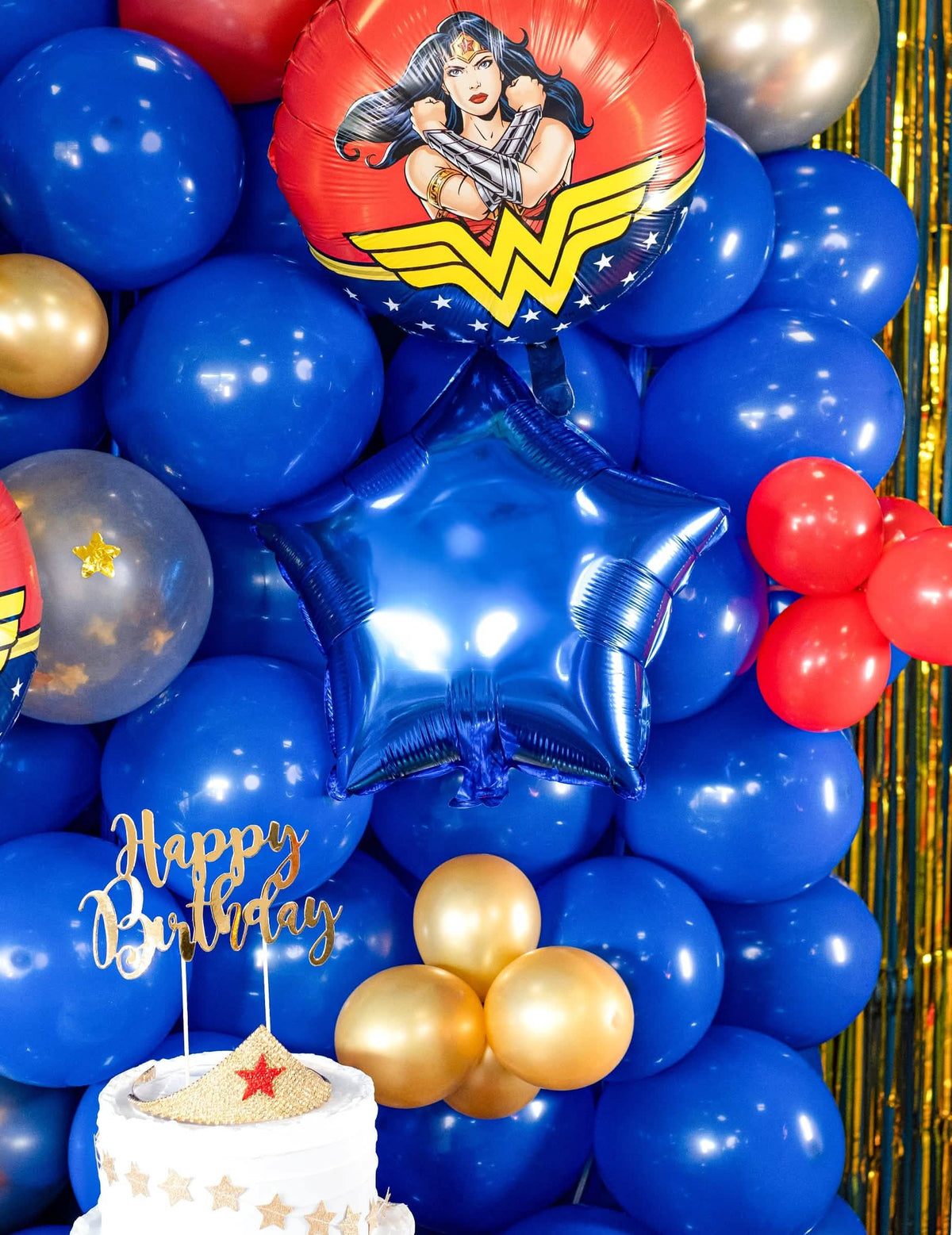Festive Dekoration mit Ballon-Aluminium-Stern für blaue Party