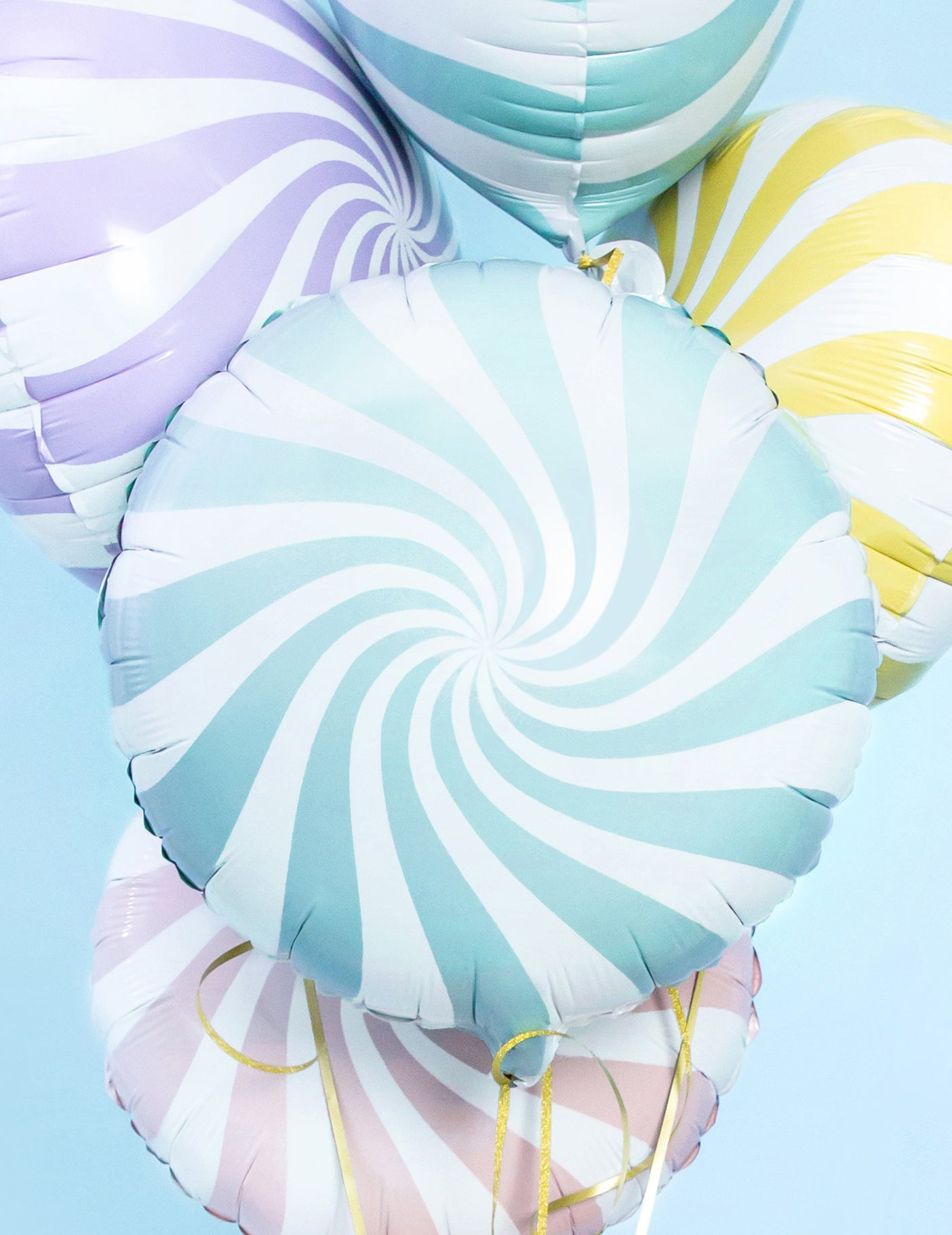 Gros plan sur les motifs du ballon aluminium sucette pour fête
