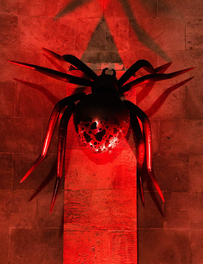 Gigantischer XXL Spinnen-Folienballon in Schwarz-Rot - 275 x 152 cm