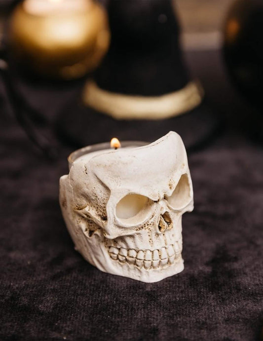Weißer Totenkopf-Kerzenhalter aus Kunstharz 5 x 5,5 cm