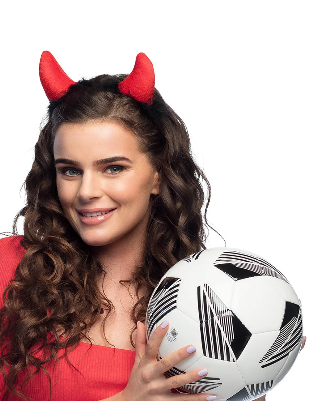 Szene mit Fußball und Teufelshörnern für Erwachsene