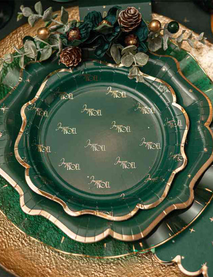Blumengesteck "Elegance" Dunkelgrün & Gold - 23 cm