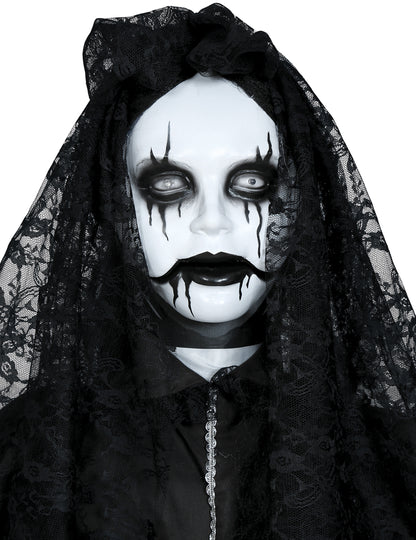 Gros plan sur le visage de la décoration poupée animée de mariée pour Halloween
