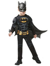 Déguisement avec masque Batman luxe pour garçon noir avec torse musclé et ceinture jaune
