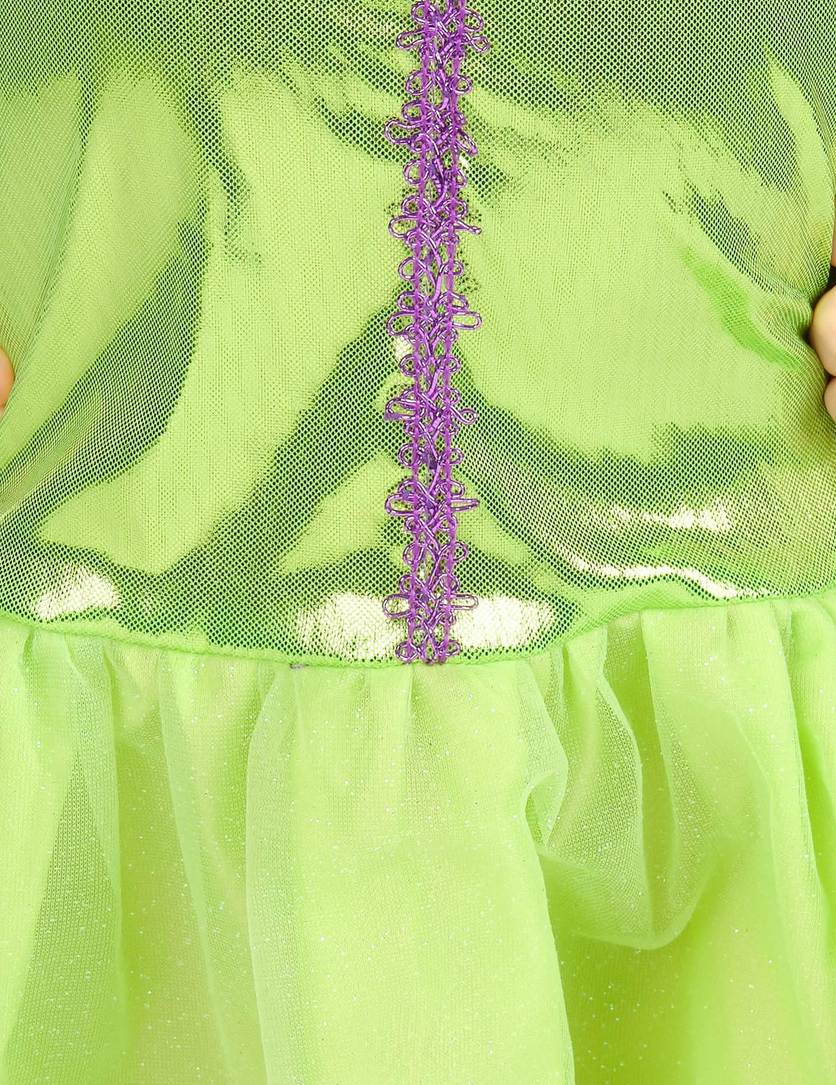 Détail de la broderie violette du déguisement Fée Clochette™ classique