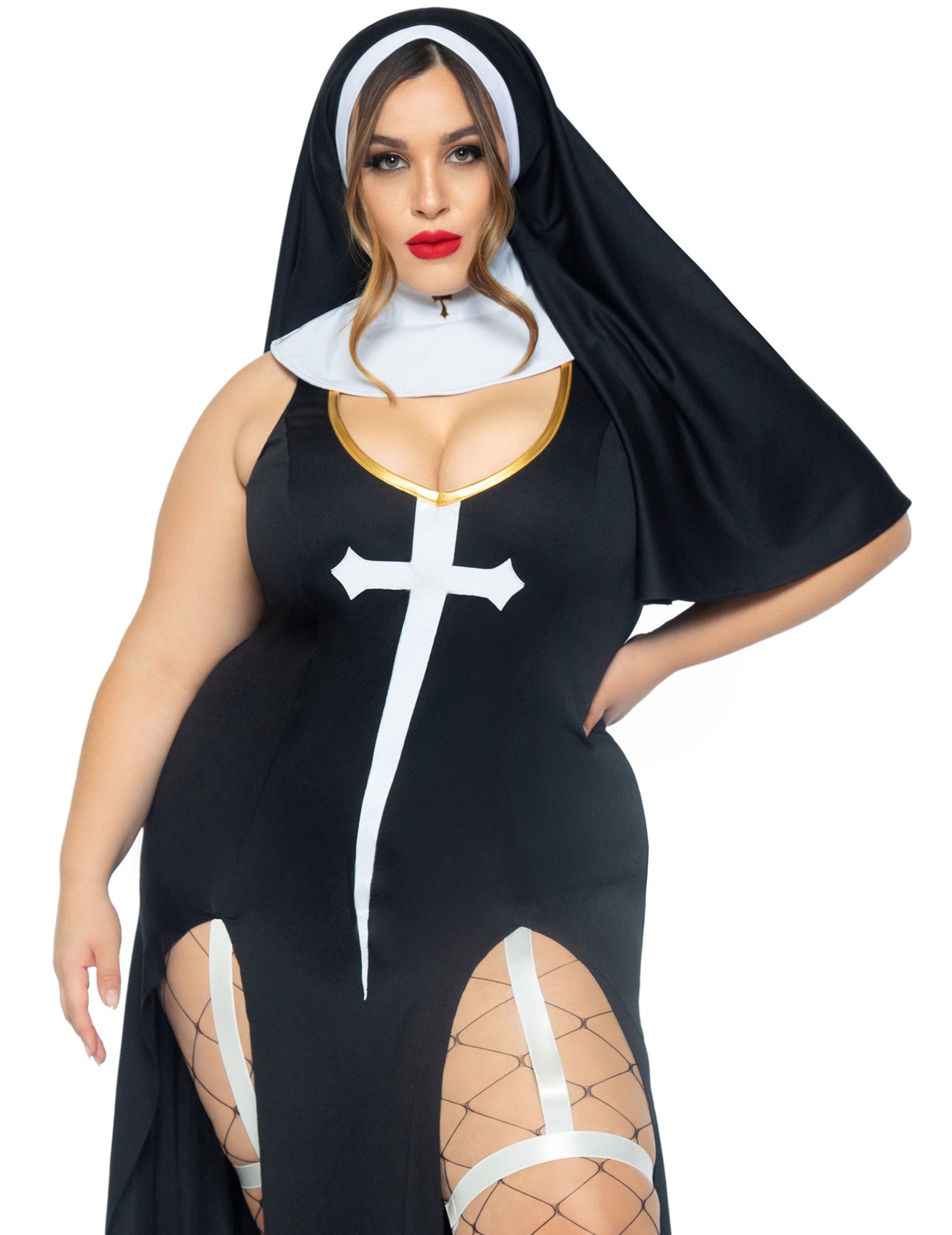 Gros plan sur le buste et le voile du déguisement de nonne sexy pour femme