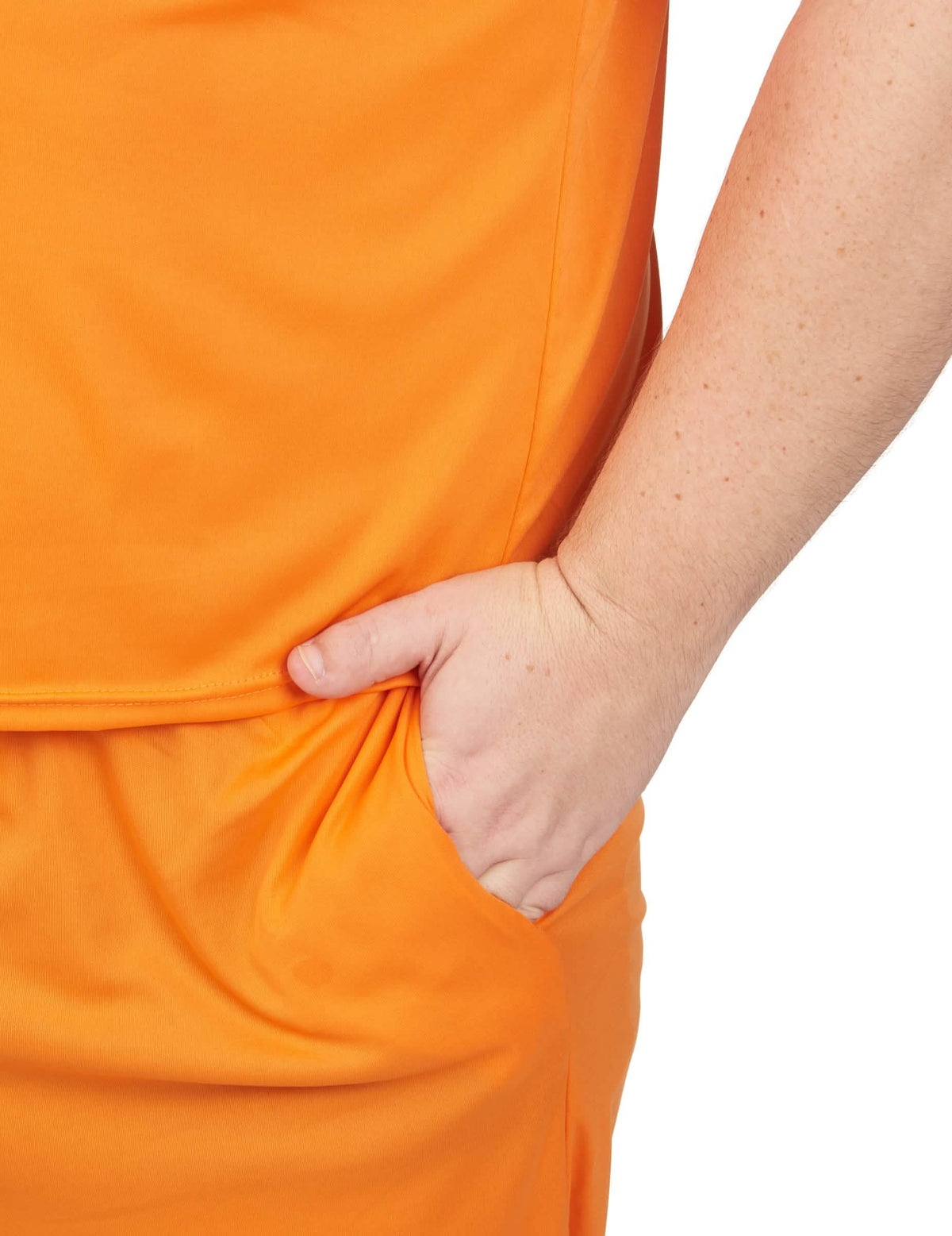 Détail de la poche du déguisement de prisonnier pour adulte