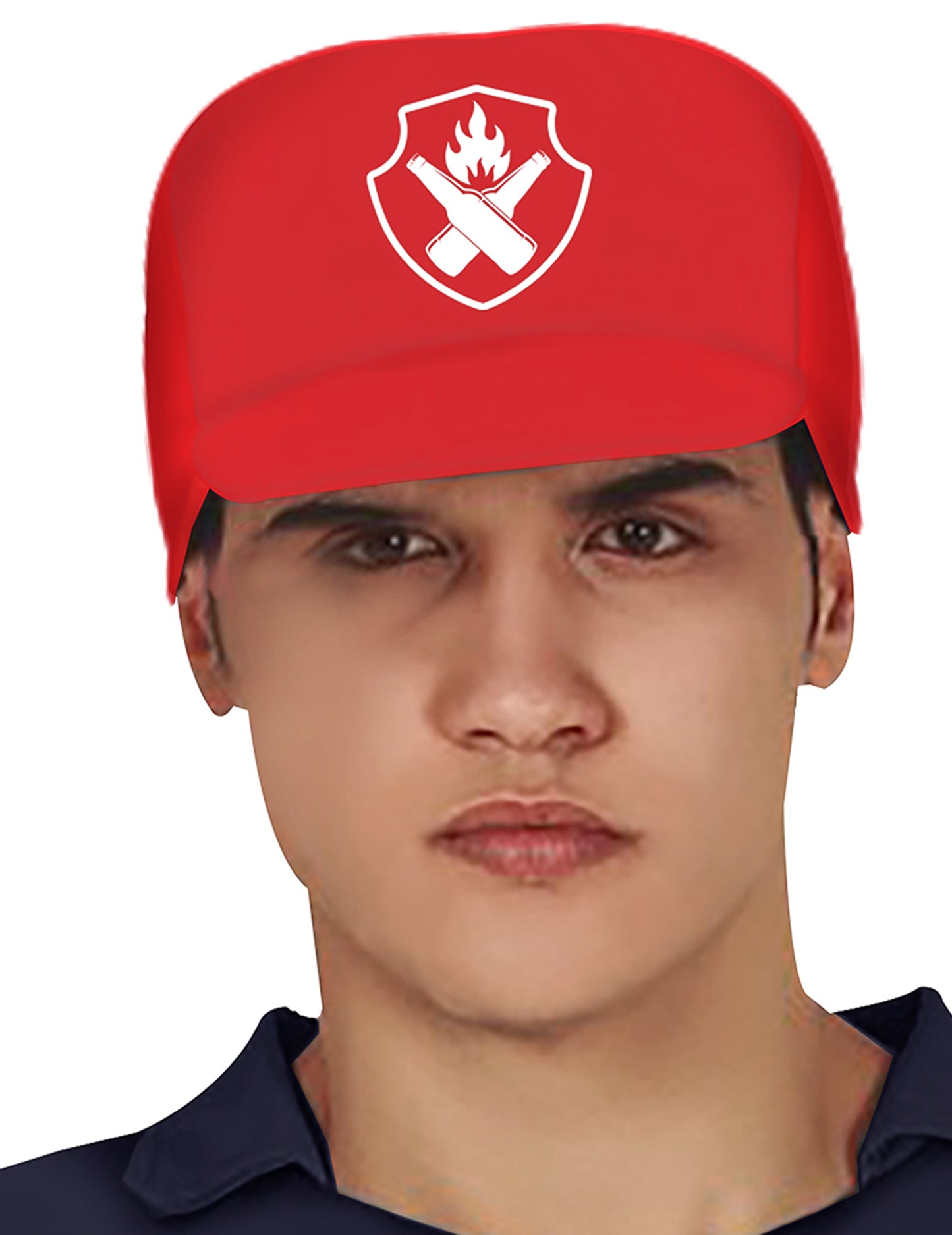 Gros plan sur la casquette rouge du déguisement sapeur pompette