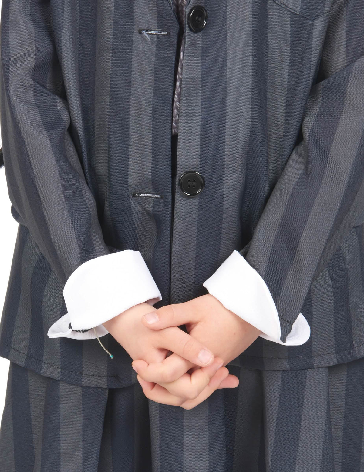 Détail des revers de manches blancs du déguisement uniforme scolaire gothique pour enfant