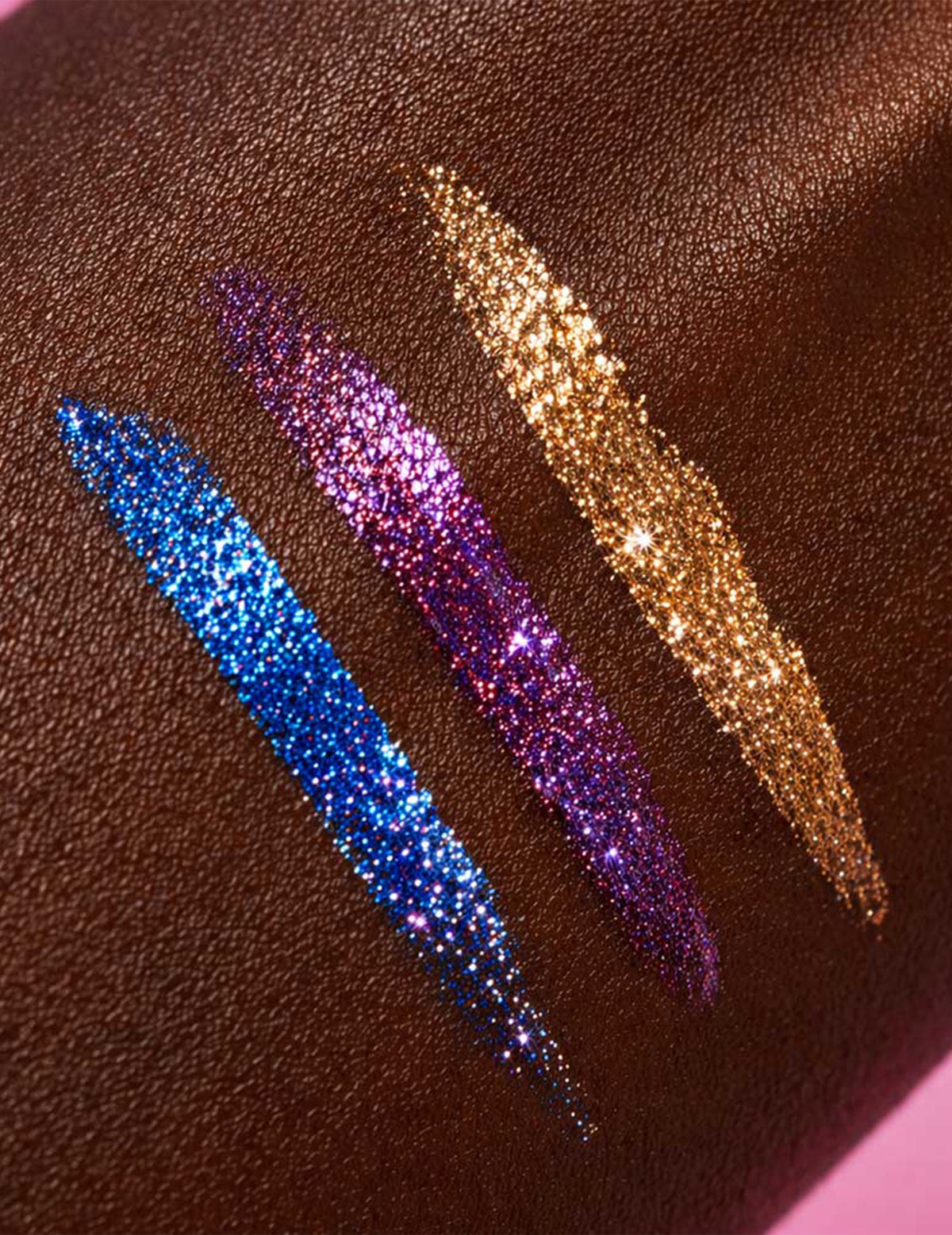 Si si la pailletteâ„¢ Eyeliner mit lila Glitzer