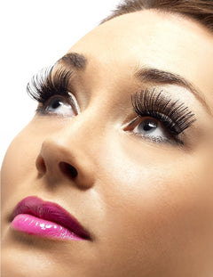 Falsche Wimpern für Kostüme