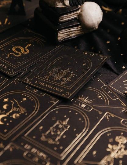 Wahrsage-Kartenset Cosmic Spirit, 20 Karten, Schwarz & Gold, 8 x 11 cm