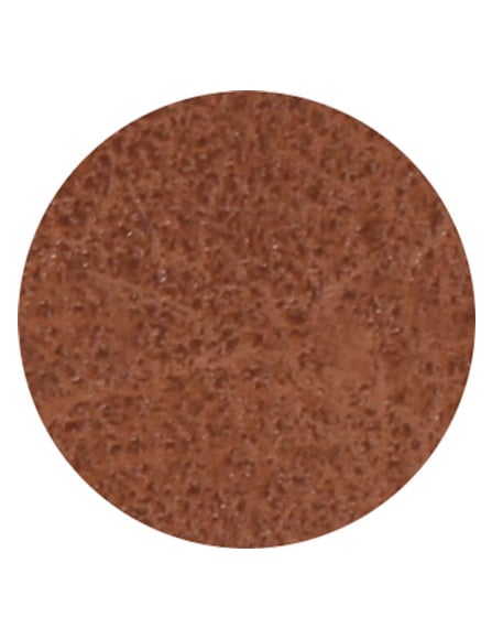 Gros plan sur la matière cuir marron du Kit bracelet à broder motif étoile