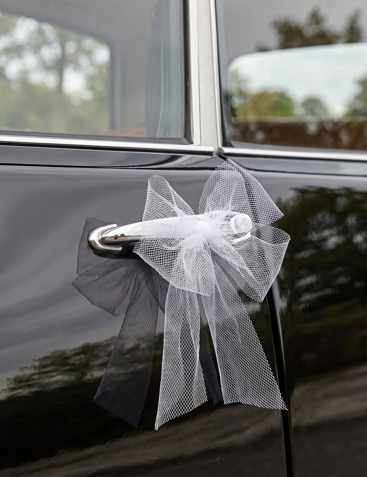 Hochzeitsauto-Dekorationsset mit Tüll und Schleifen