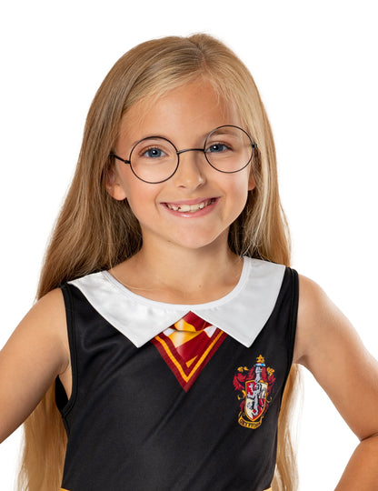 Gros plan sur le rendu porté des lunettes Harry Potter pour enfant