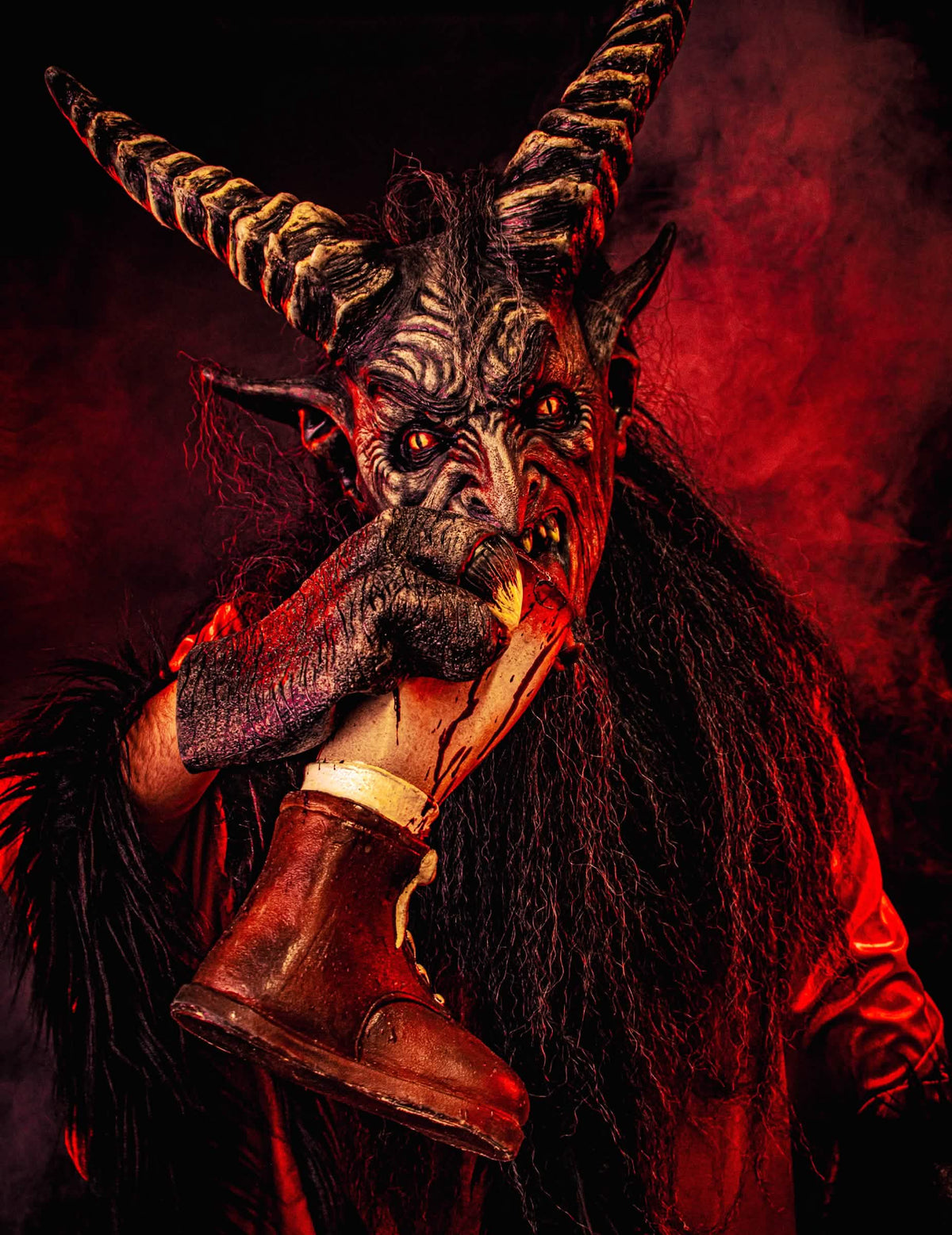 Monster-Maske schwarz mit Hörnern für Erwachsene Premium