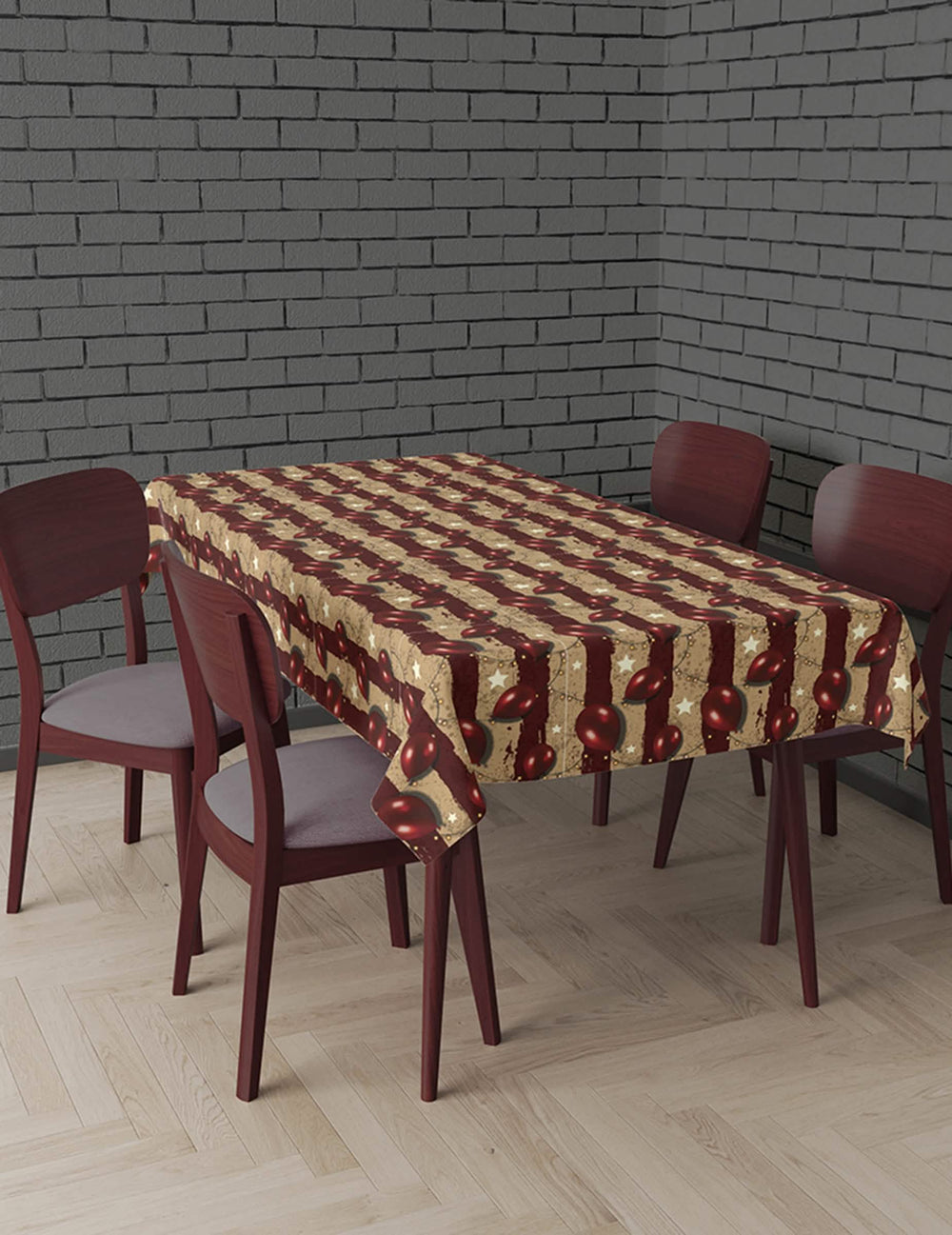 Szene auf einem Tisch mit der gruseligen Zirkus-Tischdecke aus Plastik