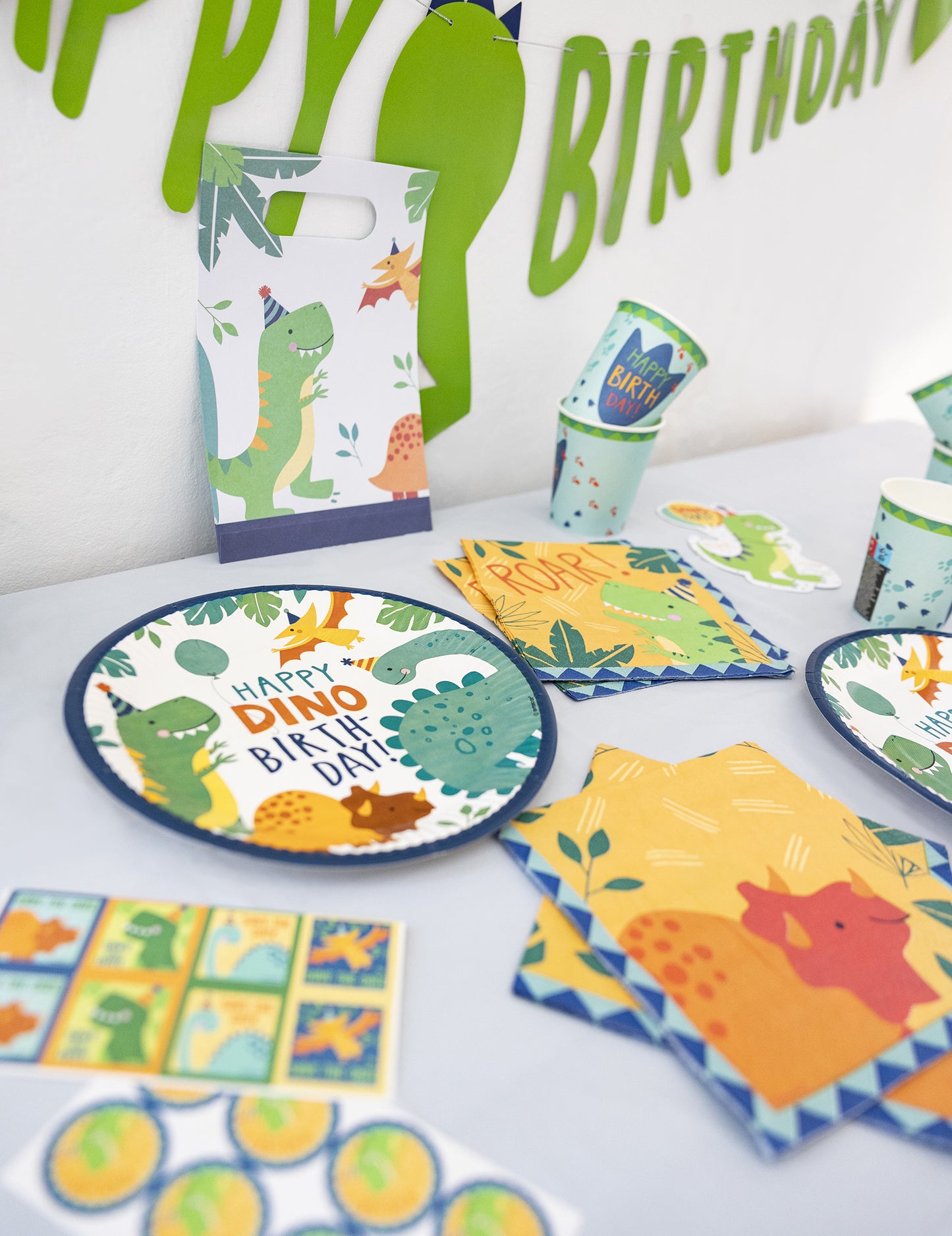 Dino-Paket 51 Teile für Geburtstag