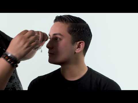 Fausse plaie visage impact de balle adulte