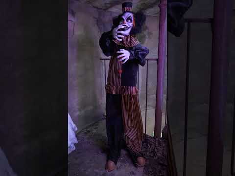 Clown démoniaque animé - 170 cm