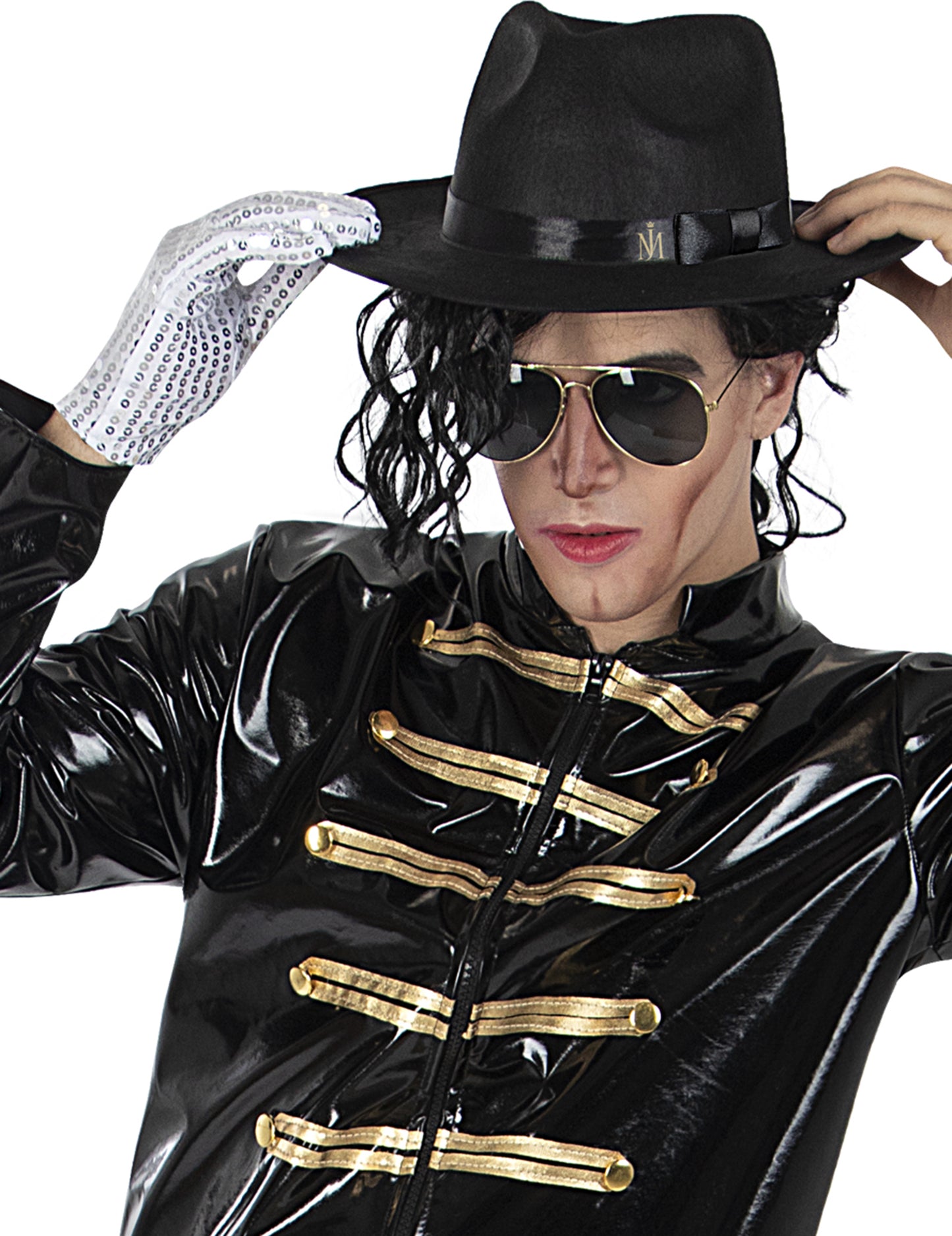 Gros plan sur le chapeau et le gant pailleté de la veste Michael Jackson pour adulte